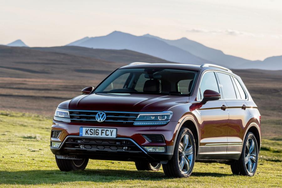  Volkswagen Tiguan 2016 года  (UK) (фото 15 из 40)